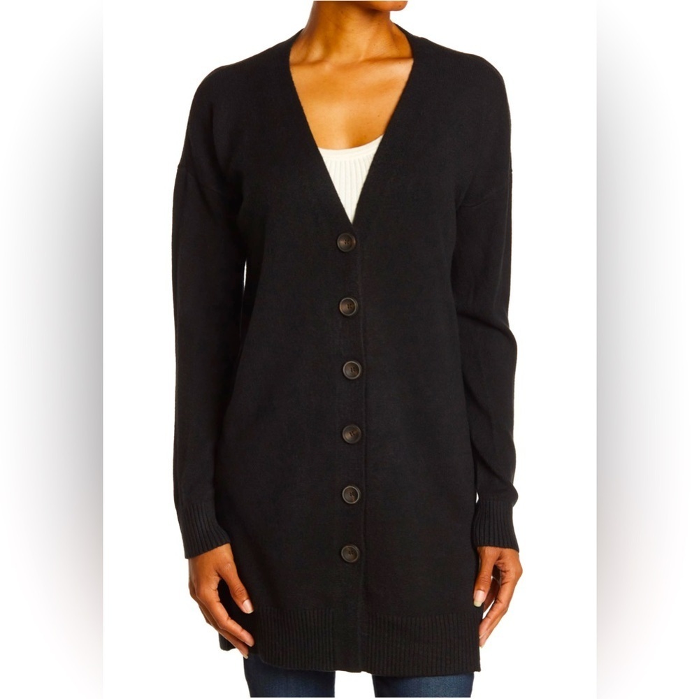 Devotion‎ by Cyrus Women's Long Button Front Cardigan Sweater.